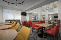 科羅拉多斯普林斯希爾頓花園酒店客棧 - 早餐