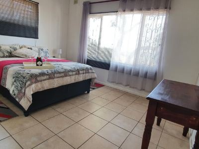 Beach Apartment With Breathtaking Ocean Views - 3min Walk to the Beach. - Relax