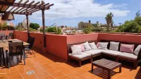 Lovely 5-bedroom villa in Adeje with WiFi, AC