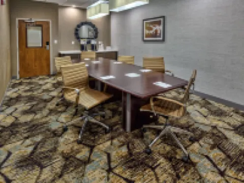 Hampton Inn & Suites Memphis-Galleria Hotels in Shelby County