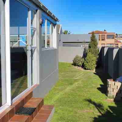 Lazy Lagoon, Langebaan, 6-Sleeper Hotel Exterior