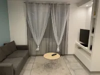 Superbe Logement Entierement Renové