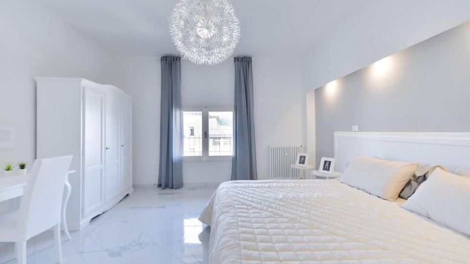 New central apartment