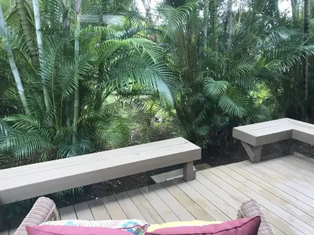 Aloha! The North Shore of Kauai awaits in this amazing, centrally located Condo!