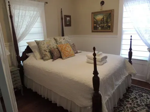 Casa Verde 1885 - Walk to Downtown