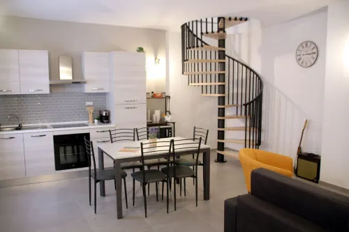 Giolo House - recently renewed apartment Hotels in Loreto