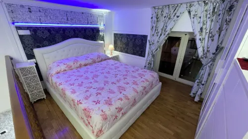 Elina's PuteoliHouse