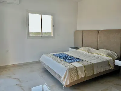 New house located 5 minutes from downtown MIDOUN Отели рядом с достопримечательностью «Haunted house Djerba»