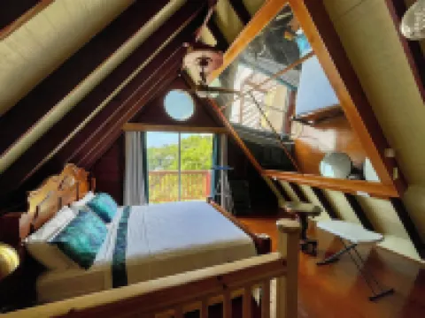 a charming 1-bedroom loft in superb Castries with WiFi and garage parking Hotels in 