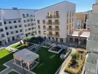 Stockholm Stylish, Lovely, Amazing & Modern Apartment +Balcony +Patio +BBQ +Park Hotels in Jarfalla