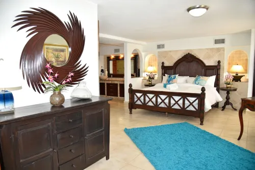 Rare Gem: 3-Bedroom with Direct Pool Access & Peloton Bike!