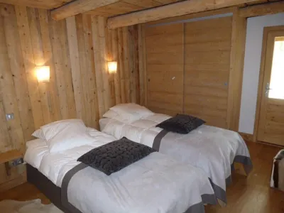 Chalet Luxe  10p, Sauna Jacuzzi Near Pistes Các khách sạn gần Les 3 Vallées