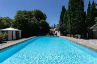 Privatisation D'un mas Typiquement Provençale Avec 20 Chambre, Piscine et Tennis