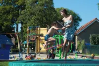 Harry, Luxury property in center of NES