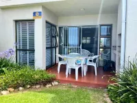 Delightful two-bedroom apartment with a pool in the heart of Plettenberg Bay