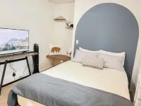 NEW Cozy Nat'l Park Inspired 4-Bedroom Cottage w/Hot Tub