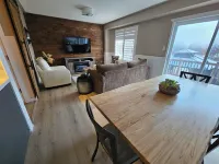 Modern Home by Georgian Bay w/ hot tub. Pet friendly!! Hotels in Midland