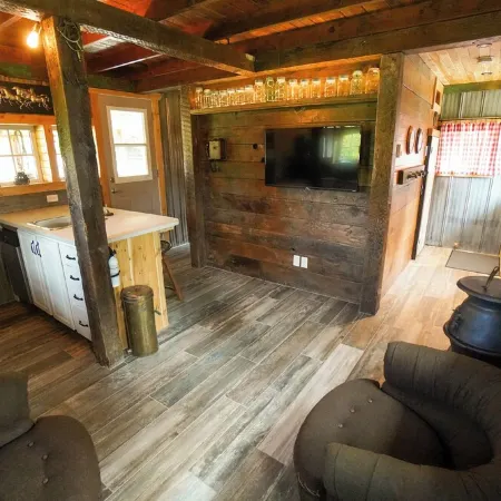 Stay in the Barn! Bedroom in the Hayloft!