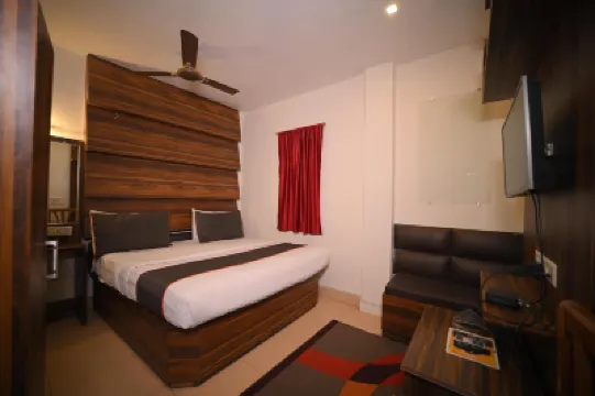 UR 호텔 알라하바드  호텔