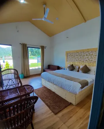 Friendship inn hotel & resort Отели в г. Чхатанга