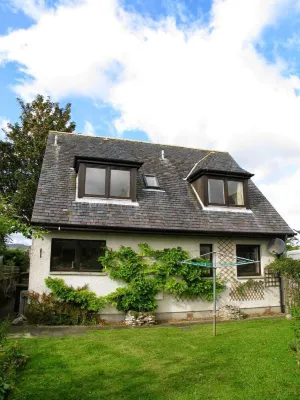 Popular Comfortable Well Equipped Cottage in Peaceful Ullapool Street w Parking Hotels in Ullapool