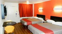 Motel 6 Oklahoma City, OK - Airport East Hotels near Sellars Park