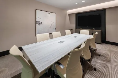 The Beekman Tower, Trademark Collection by Wyndham Отели рядом с достопримечательностью «I-Ам-Парк»