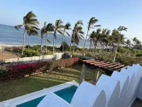 Stunning 5 Bedrooms Villa Directly On The Beach