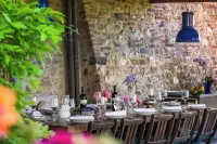 Villa with Concierge Service and Heated Pool at 20 Minute from Florence Center