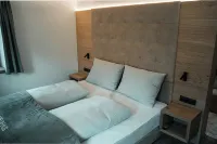 Superior Apartment - Dein Feriendomizil im Pustertal mit Kleinem Open Air Spa!