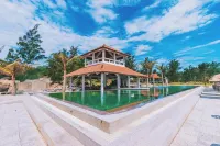 Quynh Vien Resort Ha Tinh - Pools