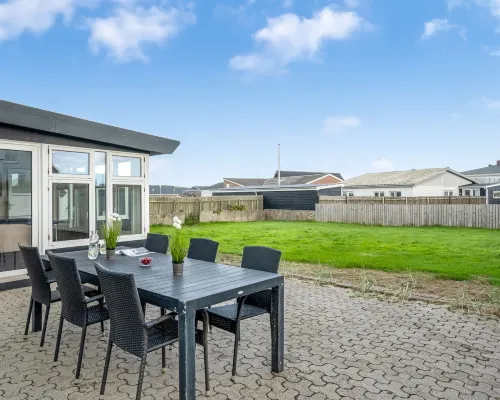 "Darja" - 300m from the sea Hotels in Thyboron