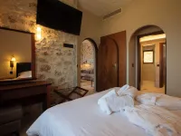 Anemos Suites Mani Hotels in Itilo