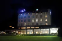 TreeHouse Velis Sonipat Hotels in Murthal
