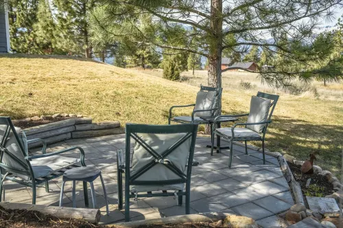 Entire Home with 180 degree Mountain Views of the Bitterroot