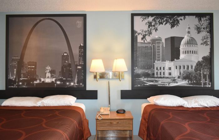Super 8 by Wyndham Carthage