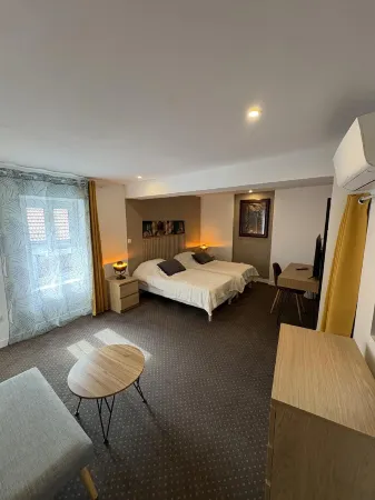 Villa Kiara Hébergements Отели в г. Сен-Жермен-де-Фоссе