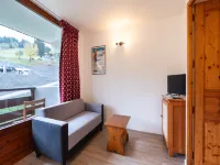 Apartment in Morillon with Pool & Mountain Views - Uima-altaat