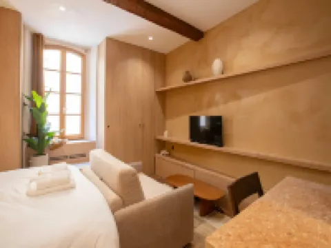 Charming Studio with A/C - 2P - Center St Tropez