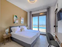 Villa in Skouloufia with Sea Views & Pool - 3-Star