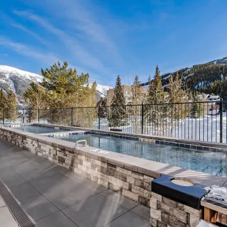 Cambria Hotel Copper Mountain