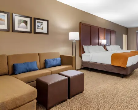 コンフォート スイーツ ニューナン ニューナンのホテル