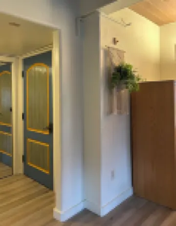 Charming slopeside condo with pool