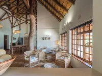 Milima Big 5 Safari Lodge