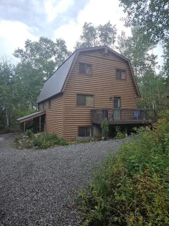 Spacious Mountain Cabin on the Golf Course – Perfect for Families & Groups Отели в г. Стар-Вали-Ранч