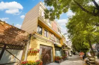 FabHotel Golden Tree