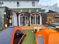 Villa Aufia Cisarua 호텔