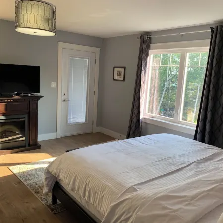 Waterview 5 bedroom home. Sleeps 10