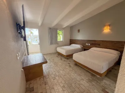 Hotel Villa Mexicana Hotels near Océano Pacífico