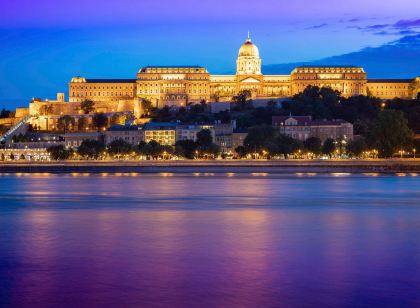 Ibis Budapest Heroes Square